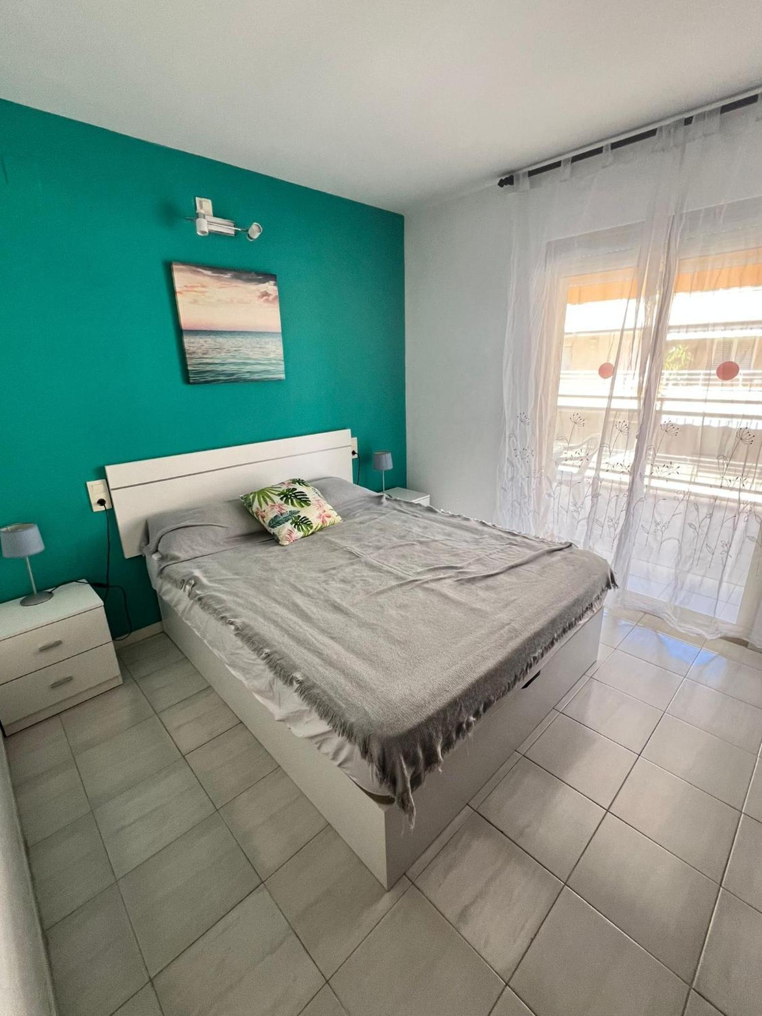 Apartamentos Versailles Villafortuny Zewnętrze zdjęcie
