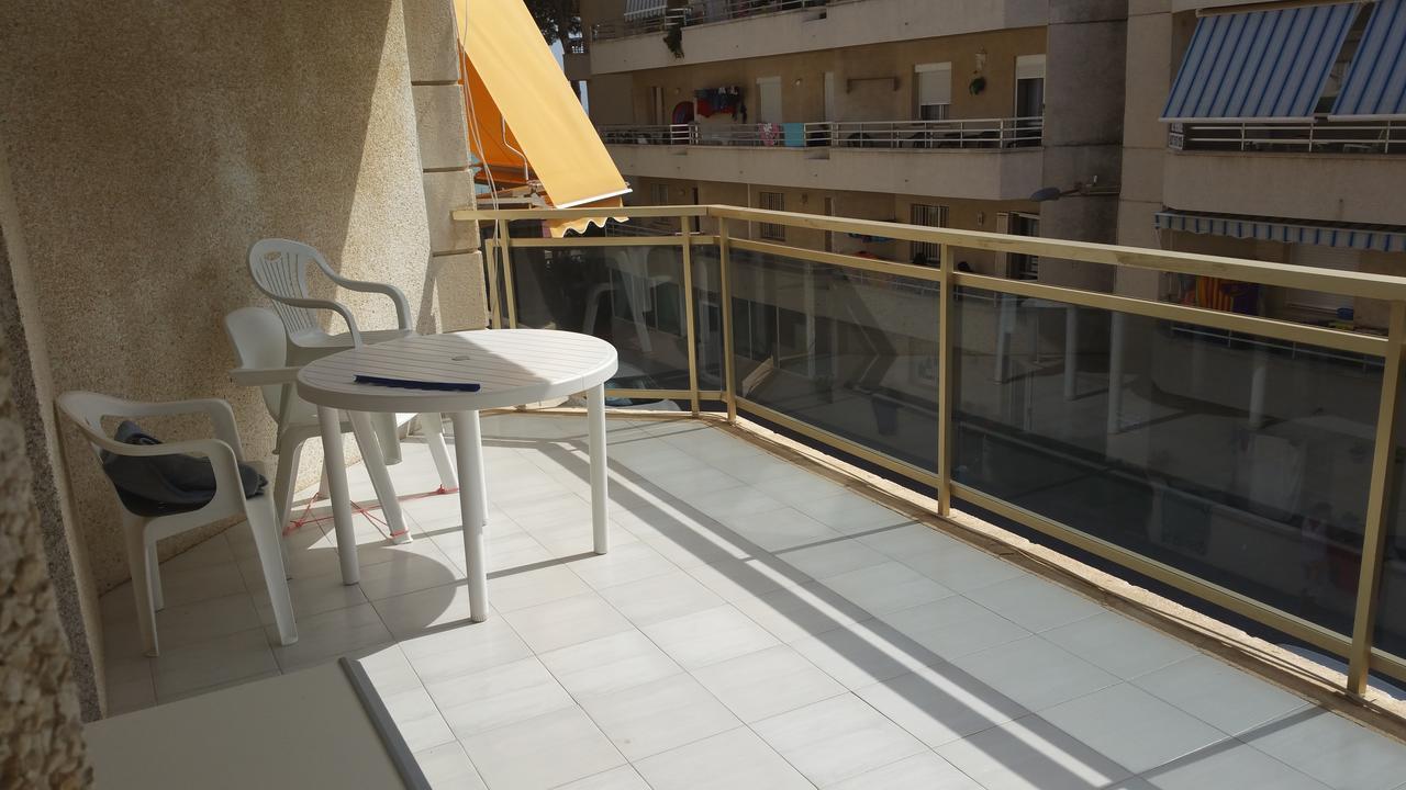 Apartamentos Versailles Villafortuny Zewnętrze zdjęcie