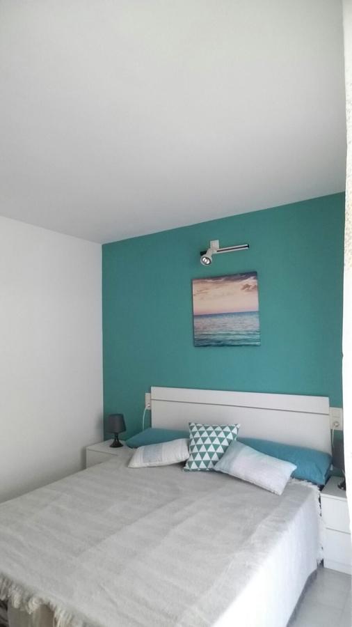 Apartamentos Versailles Villafortuny Zewnętrze zdjęcie